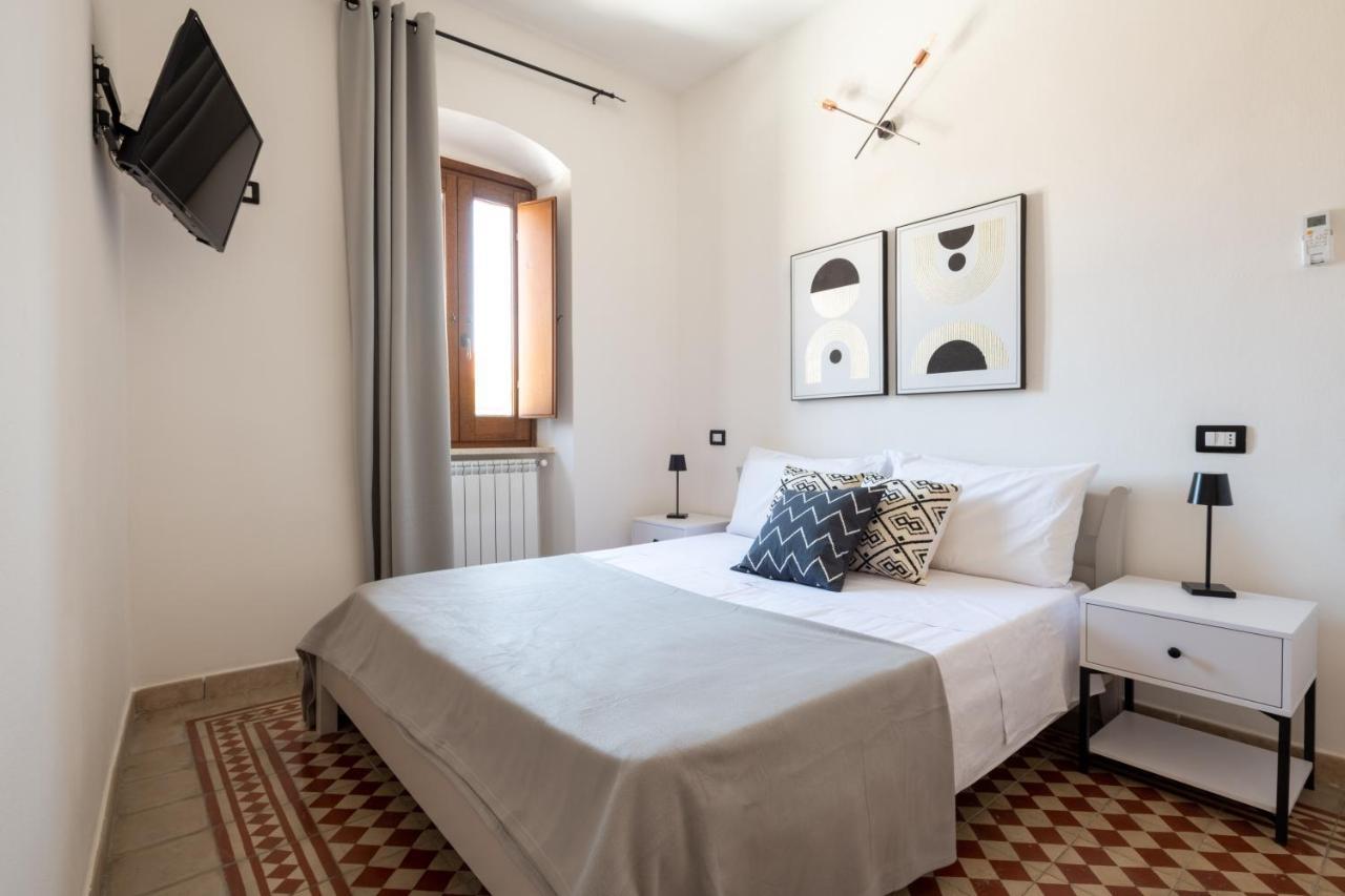 Don Pedro 53 Hotel Tresnuraghes ภายนอก รูปภาพ